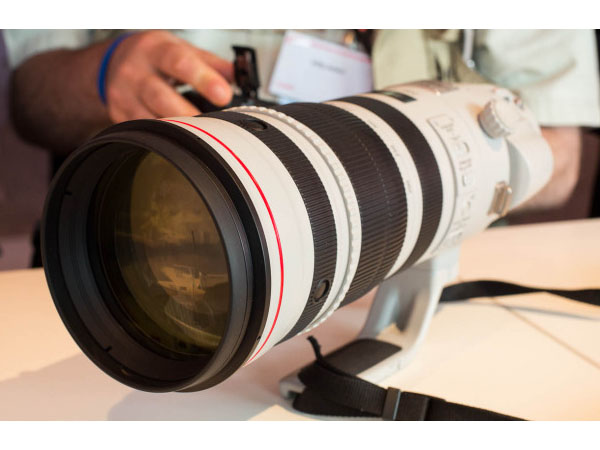 Canon EF 200-400 f/4L IS 1.4x Coming By End of 2012?