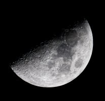 309A6439-DxO_Half_Moon_1600mm_LS2mc.jpg