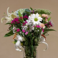 Bouquet - White.jpg