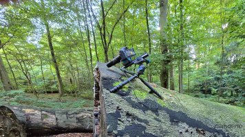 Laowa25mm making of_02.jpg