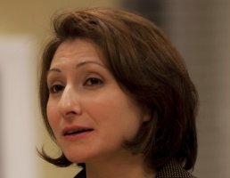 2.8 mk iii back focus.jpg