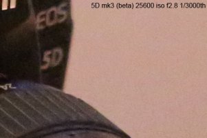 1-25600iso-crop.jpg
