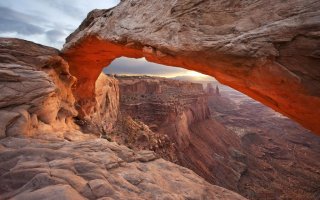 Mesa Arch Sunrise.jpg