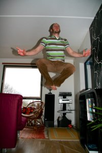 08_03_Levitation_s2.jpg