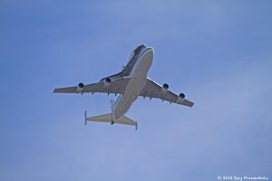 shuttle#1_overJPL_092112.jpg