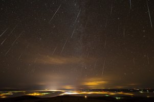 geminids_over_pendleton.jpg