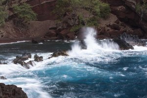 red sand beach hana 72dpi.jpg