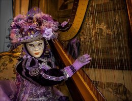 Harpist.jpg