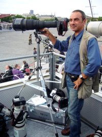 Is that a weak tripod.jpg