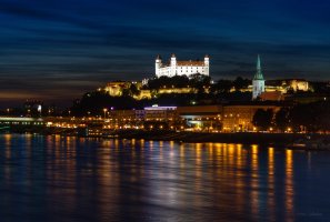 Out and about -57__-Edit.jpg