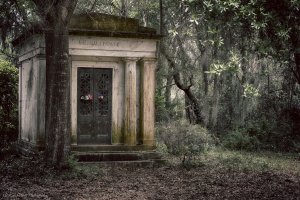 Mausoleum in the Wood--2.JPG