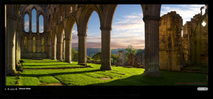 Rievaulx Abby Arches.png