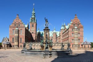 IMG_2292 v1 h1080.jpg