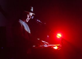 Thomas Dolby-114-3.jpg