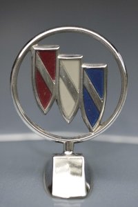 _MG_4578 Buick Hood Ornament 4x6 .jpg