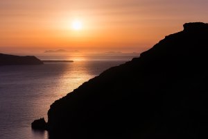 100isoat_santorini_sunset.jpg
