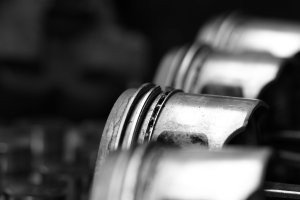 Pistons, Buick Skyhawk 1988 engine rebuild.JPG