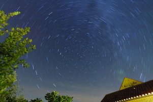 Startrail_small.jpg