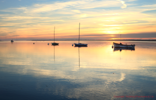 Sunset over Alde Estuary.png