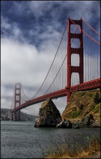 GOLDEN GATE BRIDGE yeah its actually RED.jpg