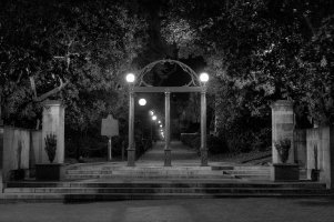 ARCH-BW.jpg