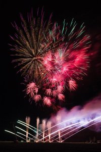 20150314_fireworks_0110_final.jpg