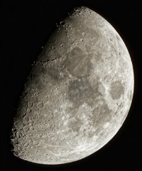 Moon_915A5322_DxO_CropBest.jpg