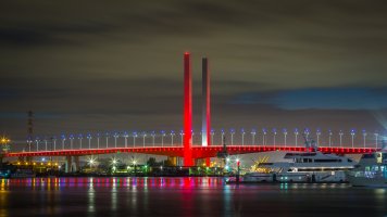 Bolte Bridge Anzac Day (1 of 1).jpg