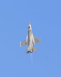 f 16 viper vertical vapor                                             .jpg