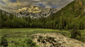 _D3_3819 blend LM2 with NR and crop 1080p.jpg