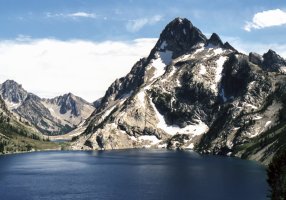 Sawtooth Lake7.JPG