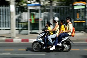 081X8345-final-small.jpg