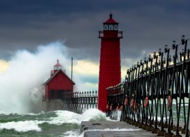 _W2A4122 Lighthouse.jpg