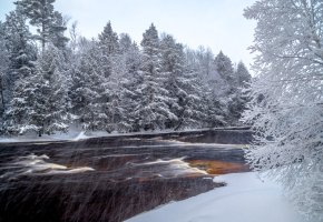 IMG_8551-HDR T River.jpg