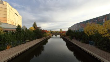 Festival Place_29777.JPG