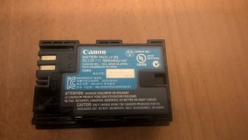 LP-E6 battery.jpg
