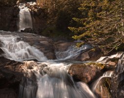 Pont d'Espagne Waterfall.jpg