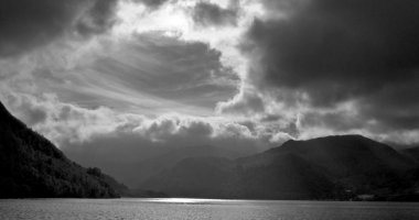 Storm coming in over Ullswater.jpg