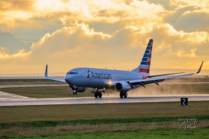 YVR sunset landing 02.jpg