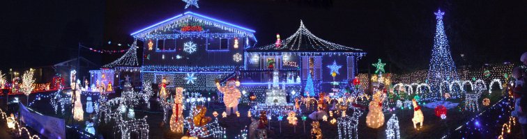 Sony xPeria-2 -December 16, 2017 Christmas Light in Langley BC, Canada.jpg