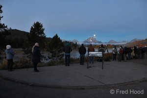 photographers at Oxbow Bend A5550.JPG photographers at Oxbow Bend A5550.JPG