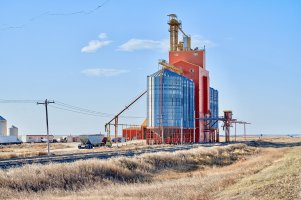 Grain elevator 2_DxOVP copy.jpg