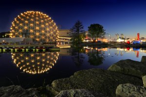 Market 1 HDR Landscape Grad.jpg