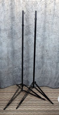 tiltall light stand - Copy.JPG