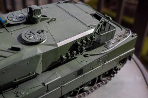 Tank-2.jpg