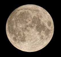 Sturgeon_Moon_iso_200-ls-sh-S.jpg