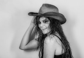 [2015-09-05] RedModel Mag - Wet Look Shoot-13-2.jpg