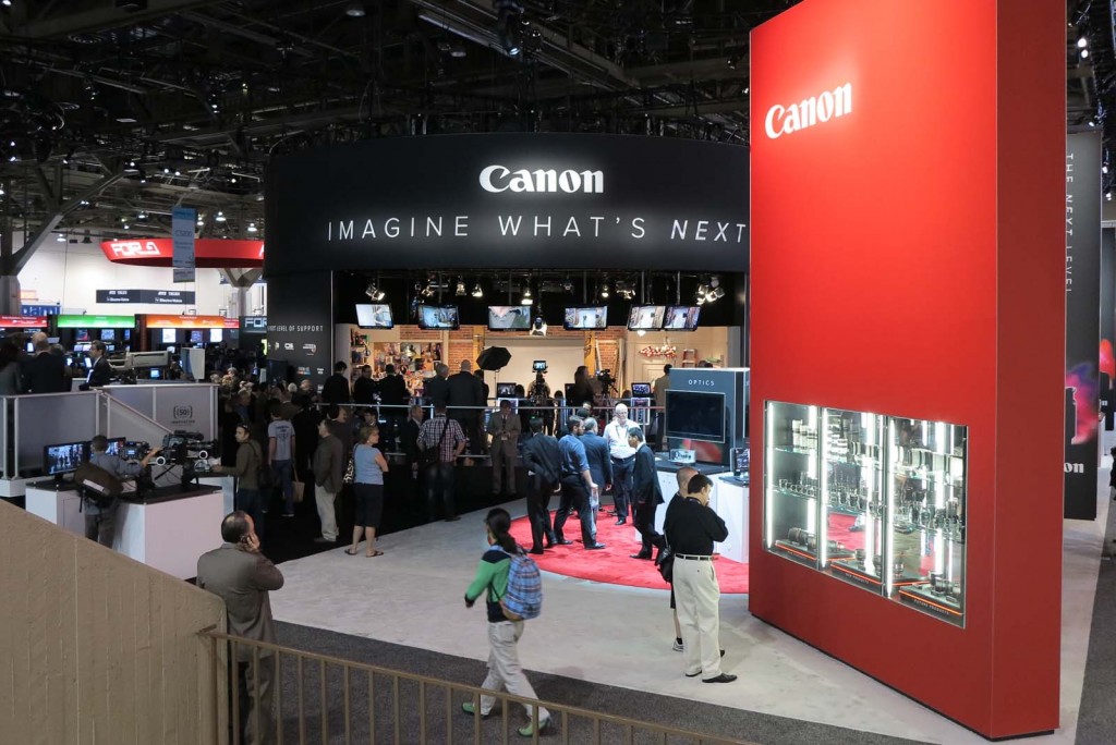 IMG 1437 1024x684 - NAB 2012: Canon Shows the Goods
