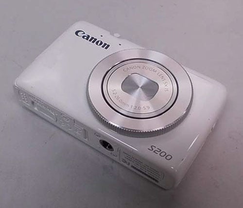 canon s200 f1 - Two New PowerShot Cameras Leaked