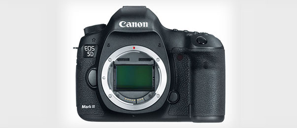lefthandedcamera - Photographer Petitions Canon for Left Handed Camera